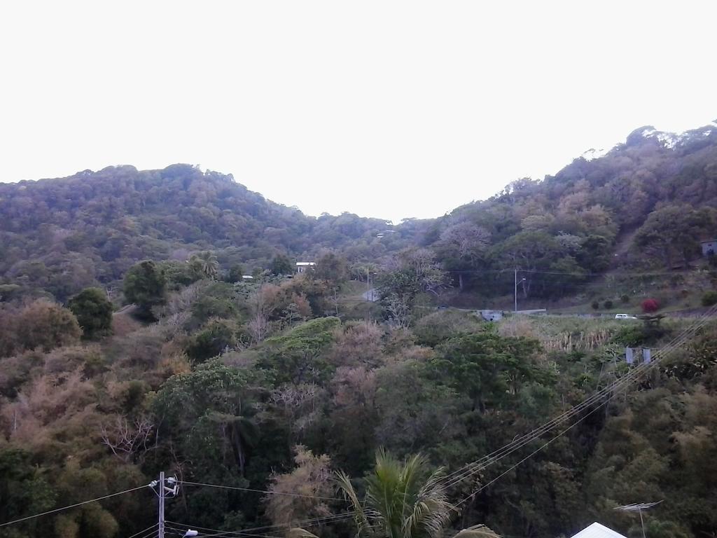 Top Ranking Hill View Guesthouse Speyside Bagian luar foto