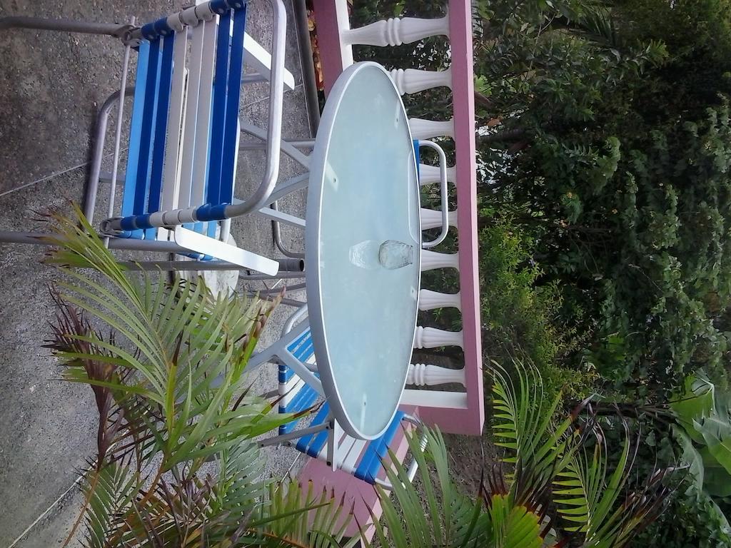 Top Ranking Hill View Guesthouse Speyside Bagian luar foto