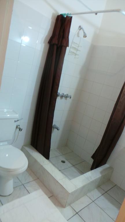 Top Ranking Hill View Guesthouse Speyside Ruang foto
